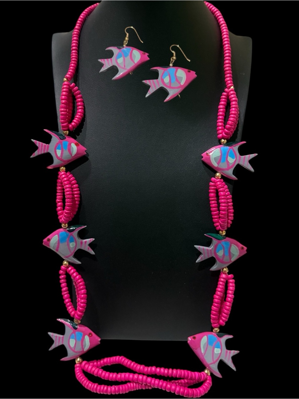 Vintage Hand-Painted Wooden Tropical Fish Pink Necklace Earrings Jewelry Set